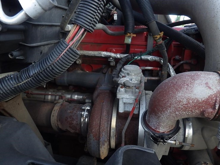 2011-international-prostar-image-17
