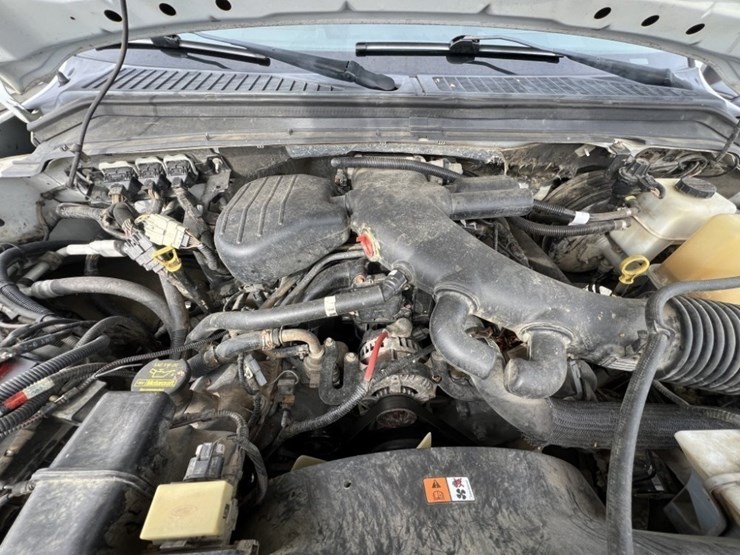 2010-ford-f350-xlt-image-18