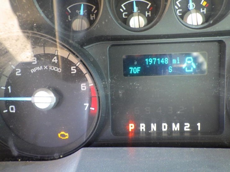2015-ford-f350-image-15