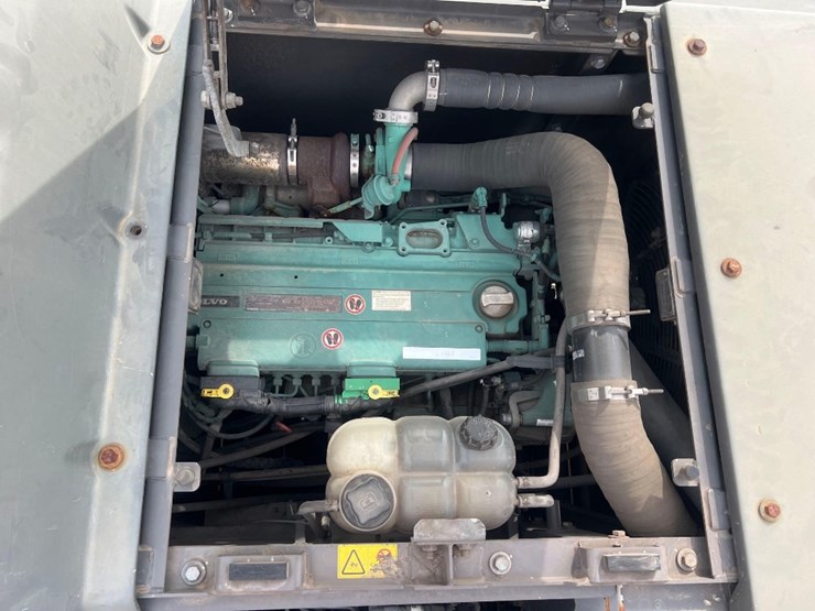volvo-ec220el-image-19