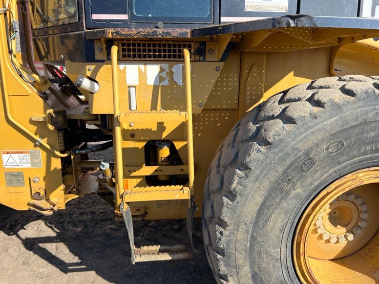 caterpillar-924g-image-19