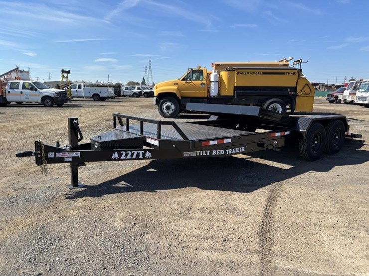 2026-industrias-america-227t-tilt-deck-trailer-image-1