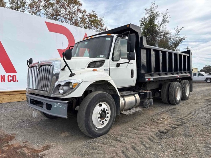 2008-international-workstar-7400-image-2