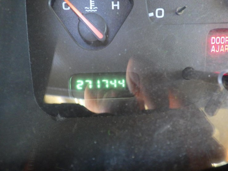 2002-dodge-durango-image-14