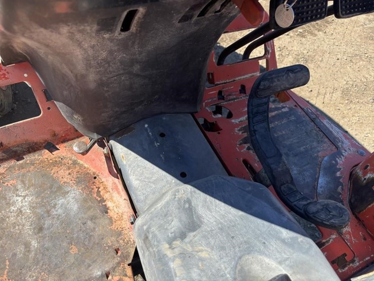 kubota-b2630-image-33