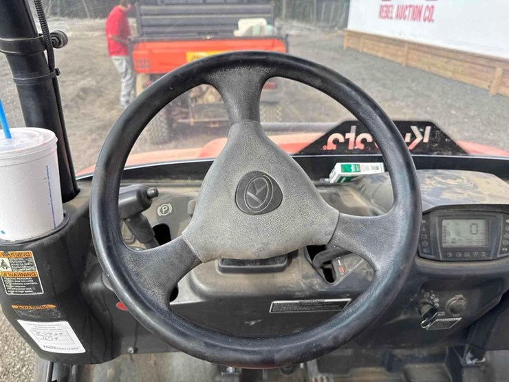 kubota-x1140-crew-rtv-image-18