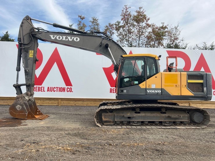 volvo-ec220el-image-1