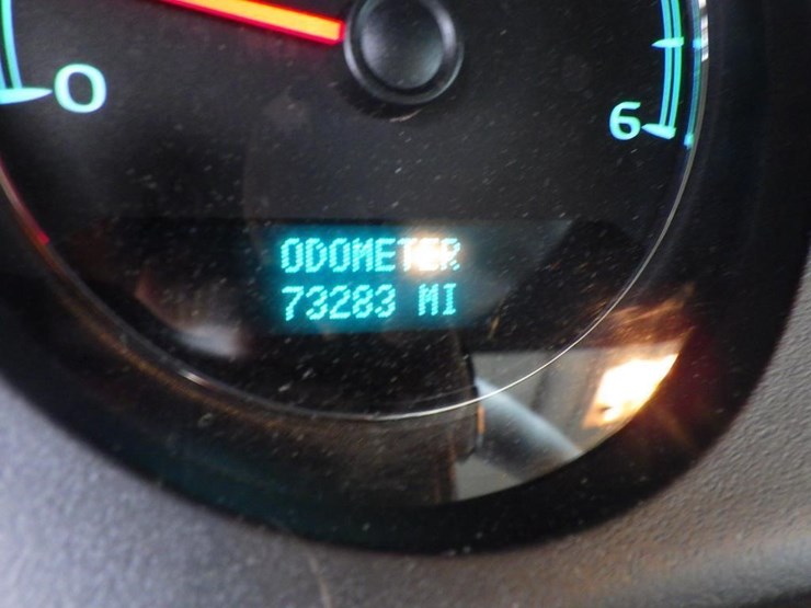 2008-chevrolet-tahoe-image-14
