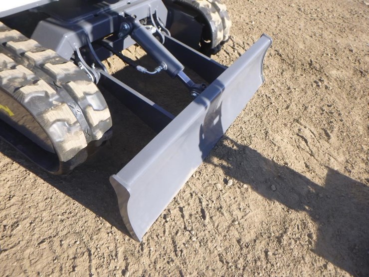 bttl-et16h-6-hydraulic-excavator-image-16