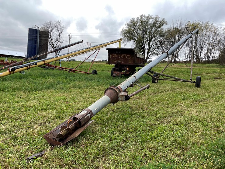 #4497-•-john-deere-auger-image-2