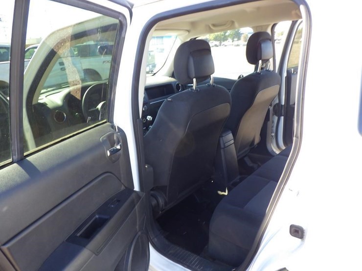 2016-jeep-patriot-image-7