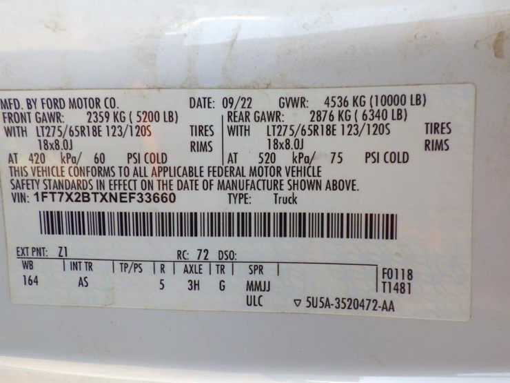2022-ford-f250-image-16