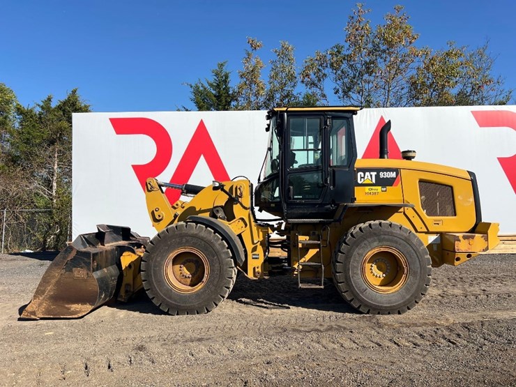 caterpillar-930m-image-1