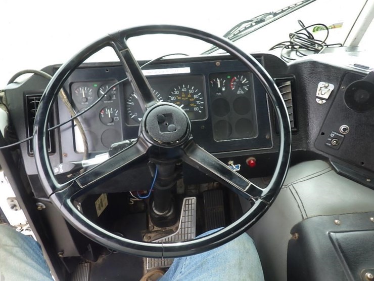 volvo-xpeditor-wx-image-30