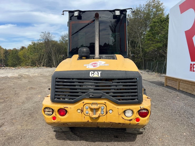 2018-caterpillar-908m-image-3