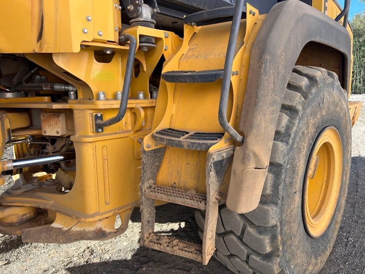 deere-260e-image-15
