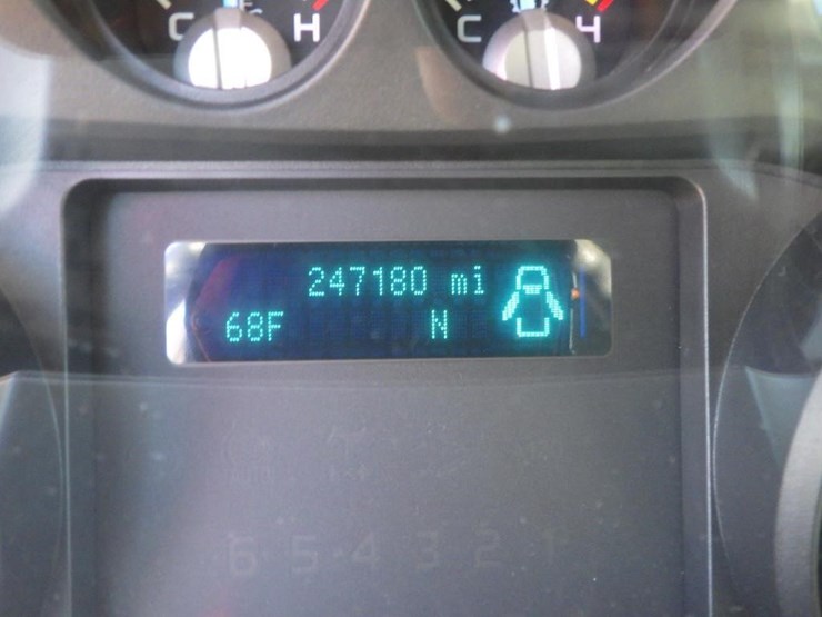 2015-ford-f350-image-15