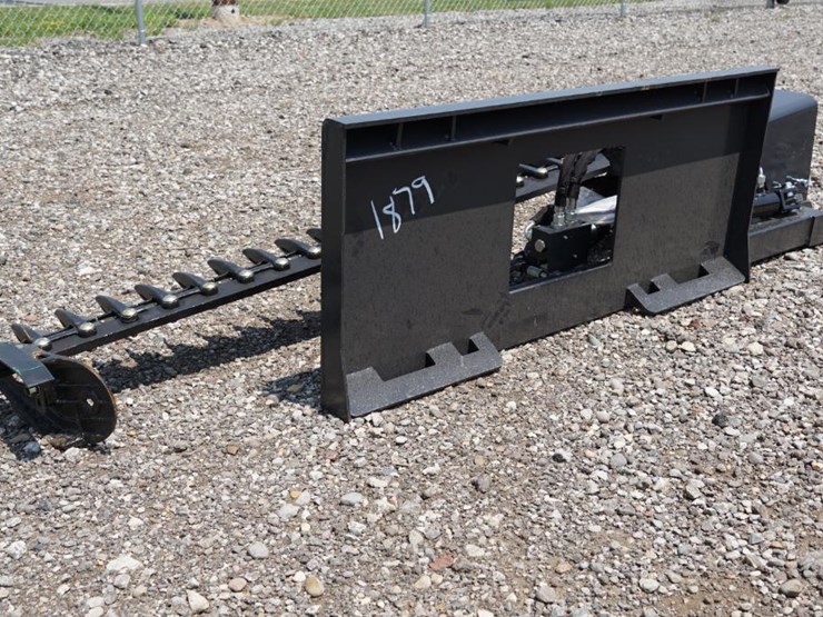 #1377-•-new!-wolverine-skid-steer-sickle-bar-mower-image-3