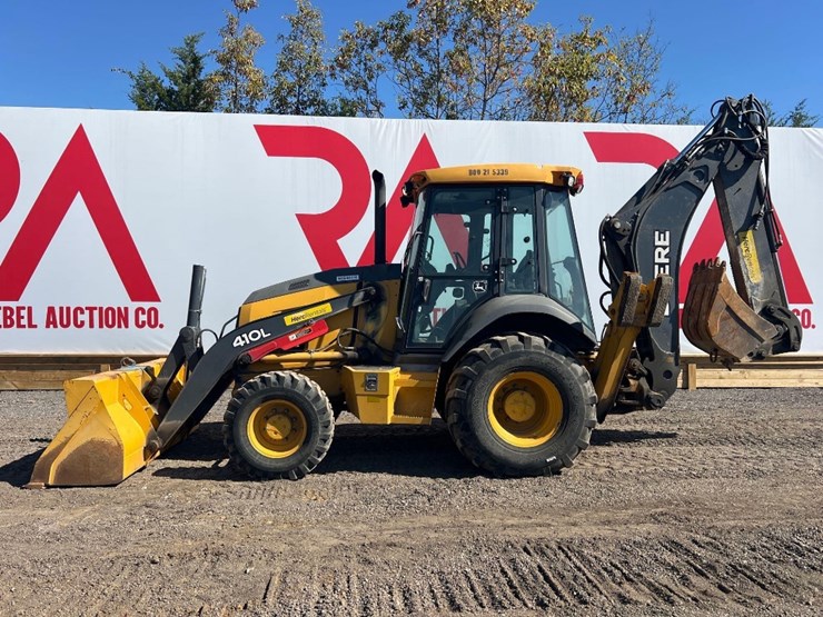 deere-410l-image-1