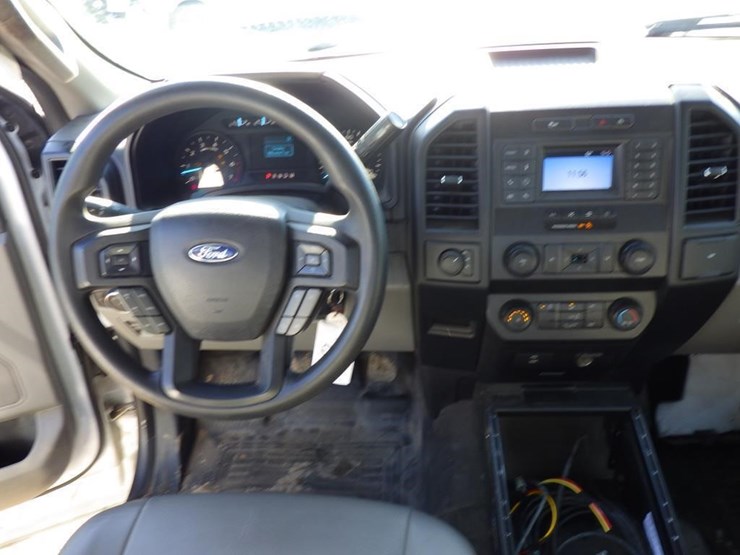 2018-ford-f150-image-10