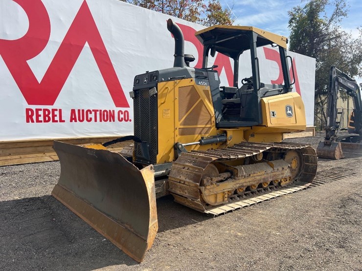 2019-deere-450k-lgp-image-8