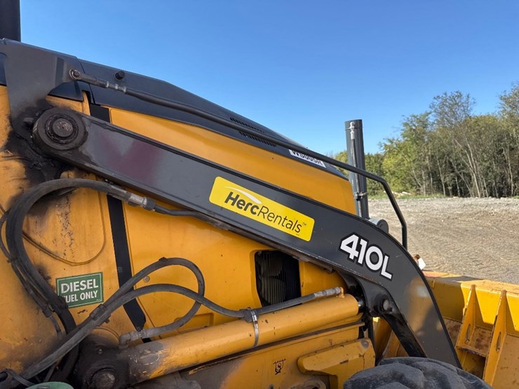 deere-410l-image-18