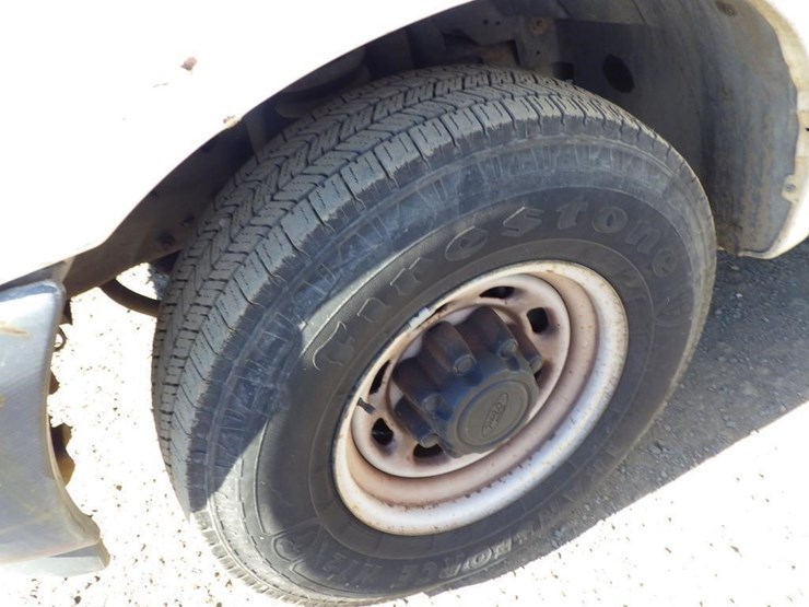 2001-ford-f250-image-17