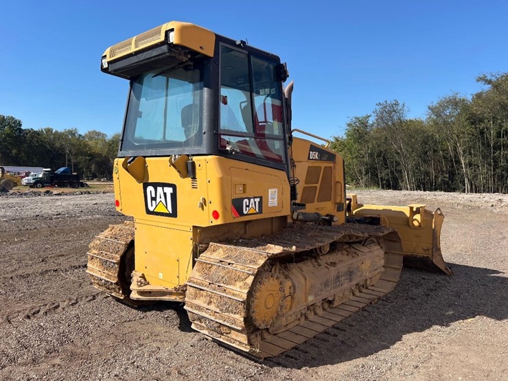 caterpillar-d5k2-lgp-image-4