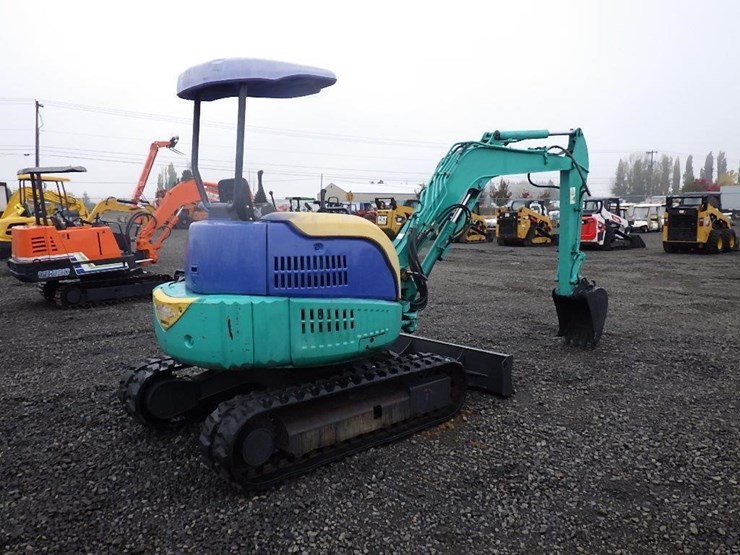 komatsu-pc35-image-4