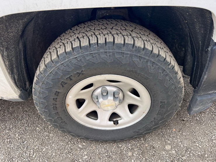 2019-chevrolet-silverado-image-14
