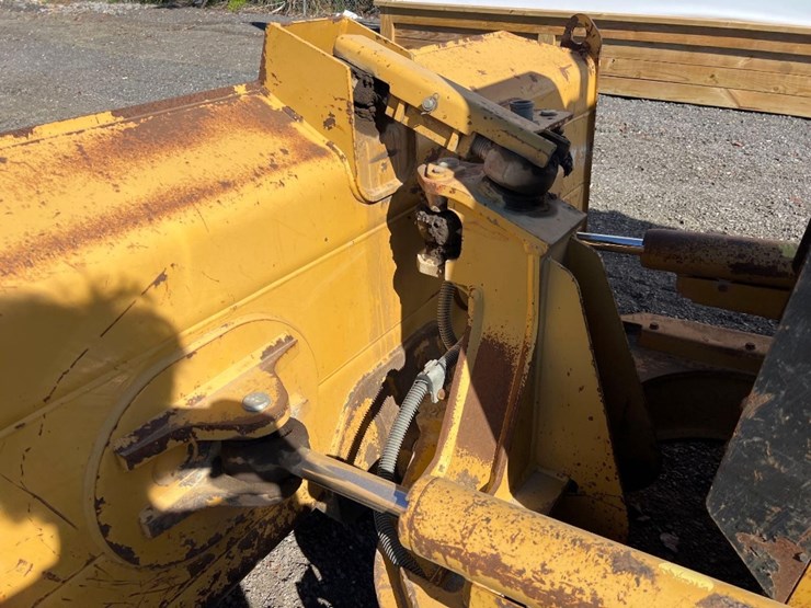 caterpillar-d4k-xl-image-25