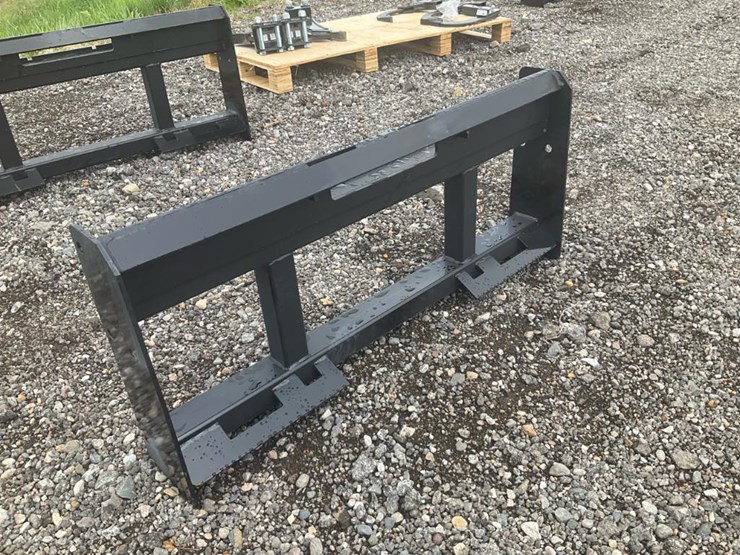 #1405-•-skid-steer-fork-frame-carriage-image-3