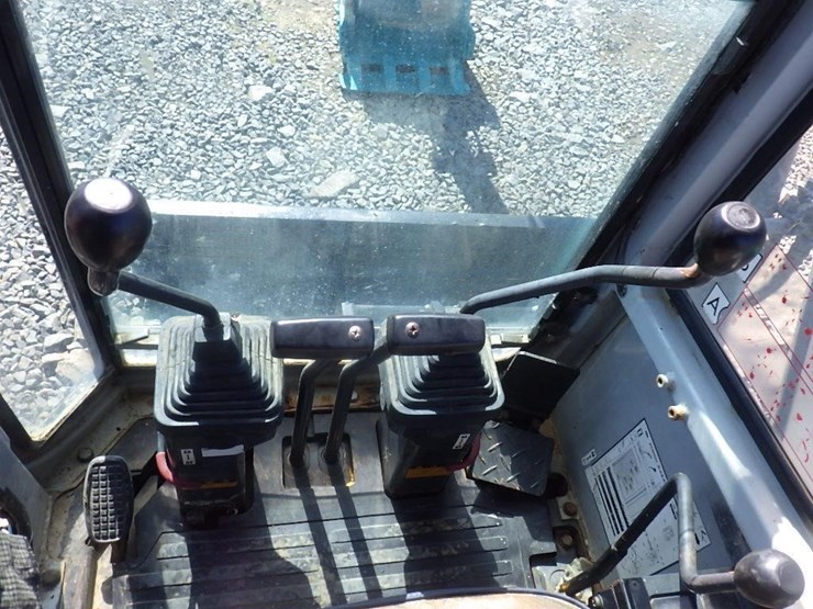 komatsu-pc50uu-1-image-19