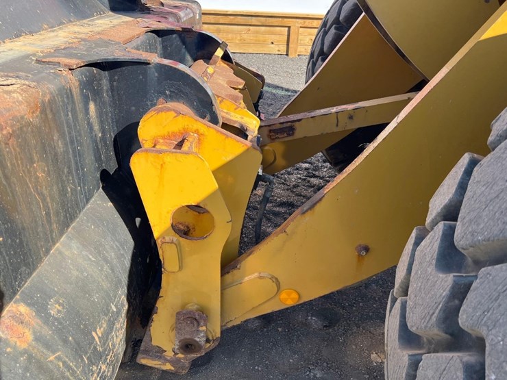 caterpillar-930m-image-15