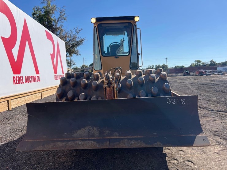 caterpillar-cp-563d-image-6