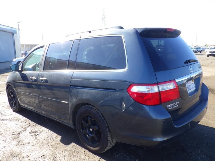 2006-honda-odyssey-image-4