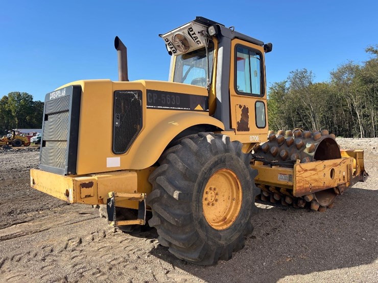 caterpillar-cp-563d-image-4