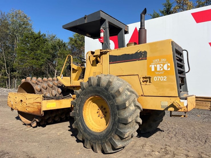 caterpillar-cp-563-image-2