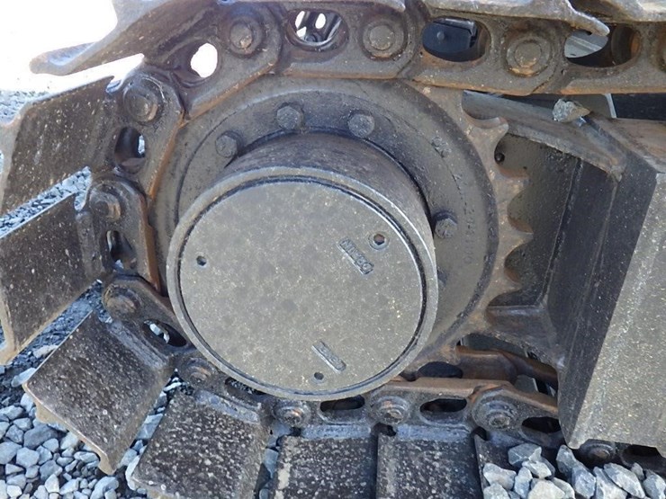 komatsu-pc28uu-image-27