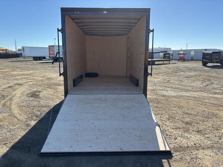 2026-southland-lcht35-7.518v-86-enclosed-trailer-image-21