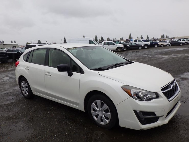 2015-subaru-impreza-sedan-image-2