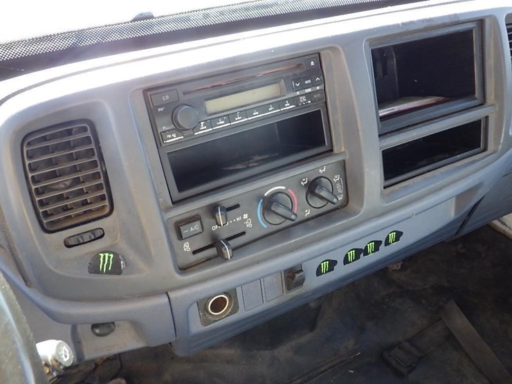 2005-hino-185-image-19