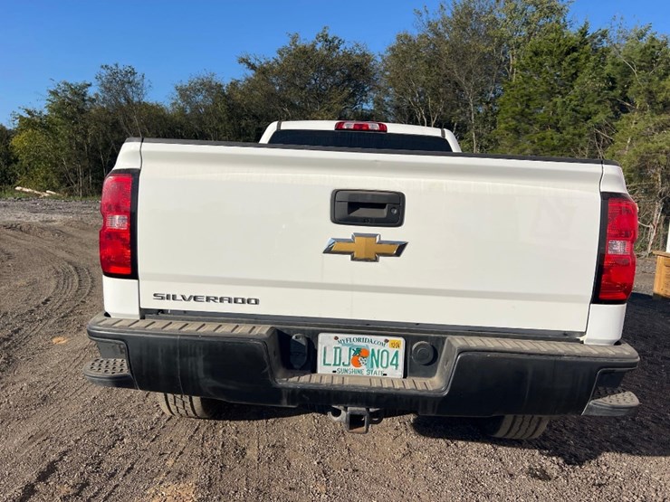 2018-chevrolet-silverado-image-8