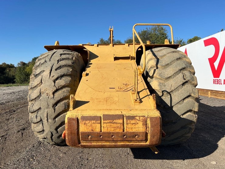caterpillar-931e-series-ii-motor-scraper-image-3