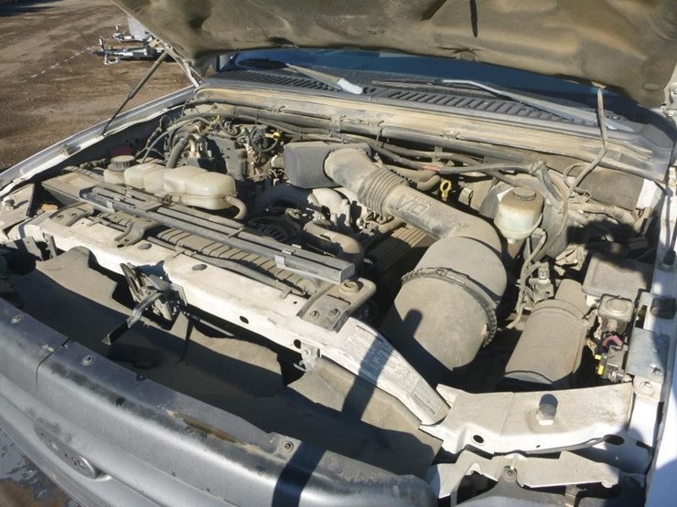 2002-ford-f350-image-14