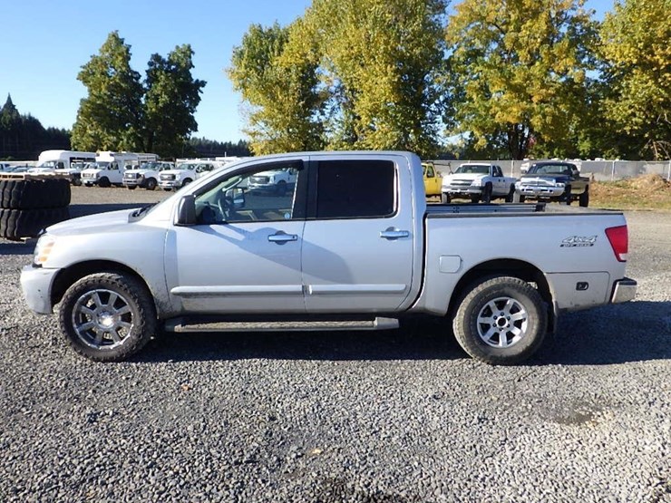 2004-nissan-titan-image-6