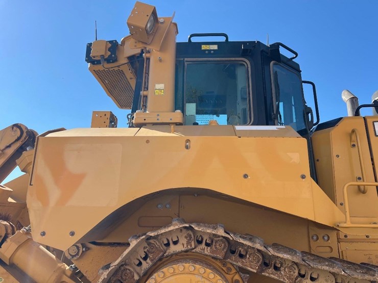 caterpillar-d8t-image-20