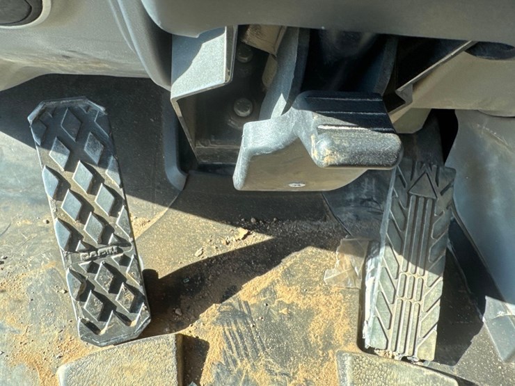 2023-new-holland-w50c-wheel-loader-image-26