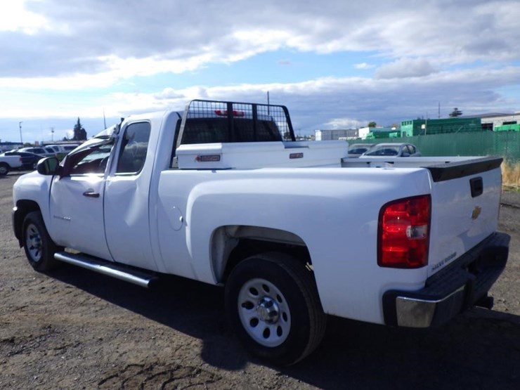 2013-chevrolet-1500-image-4