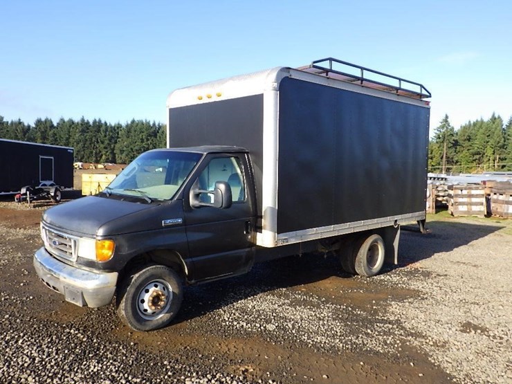 2007-ford-f450-image-1